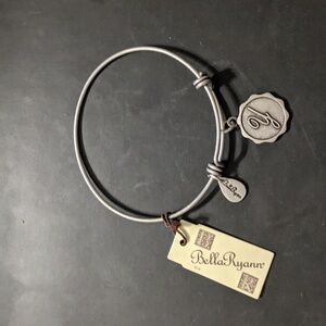 BELLA Ryann Silver Tone Initial Letter Y Expandable Statement Bracelet